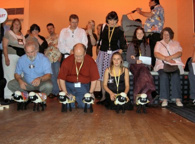 Picture of the model sheep racing at the start. Picture of the model sheep racing at the start.