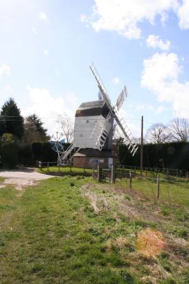 Picture of a windmill encountered along the walk Picture of a windmill encountered along the walk